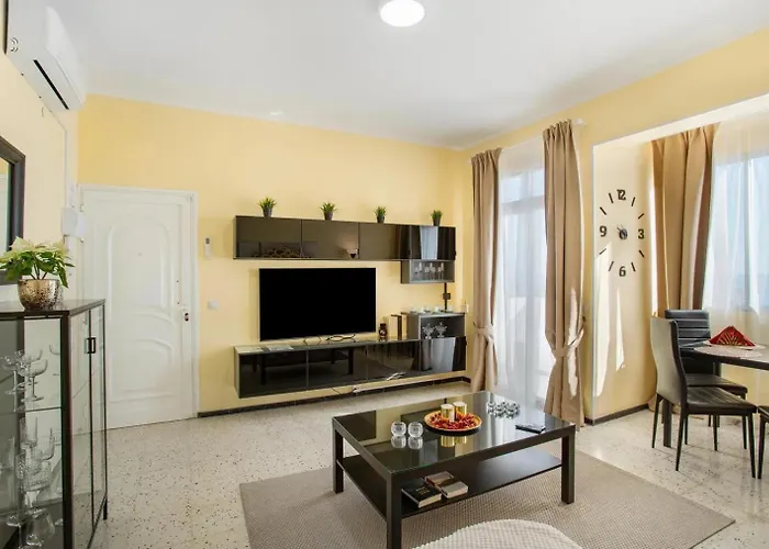 Апартаменты Palmas Ocean View